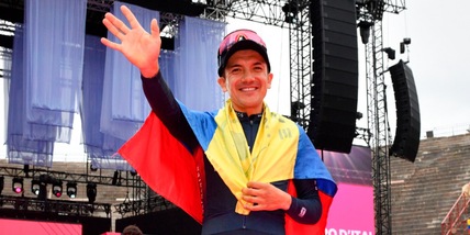 Tour de France, Carapaz non ci sarà: "Mi preparo per la Vuelta"