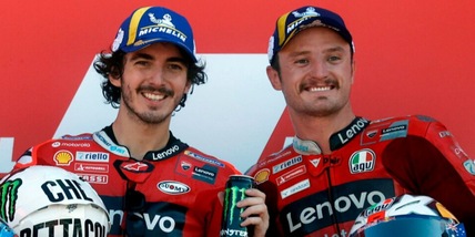 MotoGp, l'addio di Bagnaia a Miller: "Ci aspettano tante battaglie"