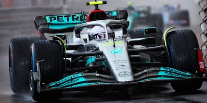 F1, Mercedes omaggia il movimento LGBT: a Baku la stella sarà arcobaleno