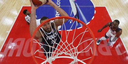 Nba, primo cestista positivo al Coronavirus: sospesa stagione