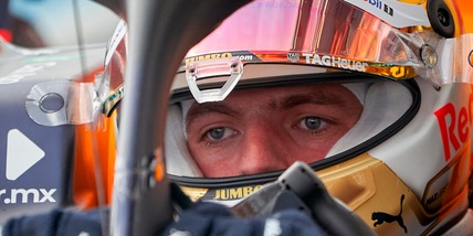 F1, Gp Canada: pole position Verstappen, Sainz in seconda fila