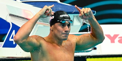 Mondiali, storico Martinenghi: medaglia d'oro nei 100 rana