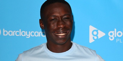 Khaby Lame raggiunge 142,4 milioni di follower: è il re di TikTok