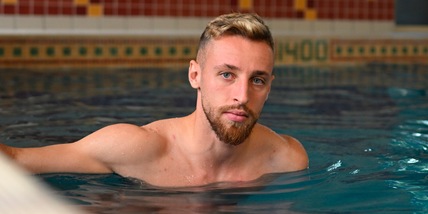 Disavventura per Frattesi: completamente nudo su Instagram