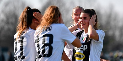 Calcio femminile, svolta storica: Sabatino e Cantore professioniste