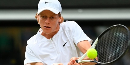 Wimbledon, diretta Sinner-Alcaraz: l'azzurro vince 3-1 e vola ai quarti