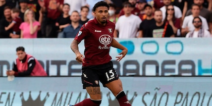 Salernitana, visite  per Botheim e Lovato. Il saluto di Ederson