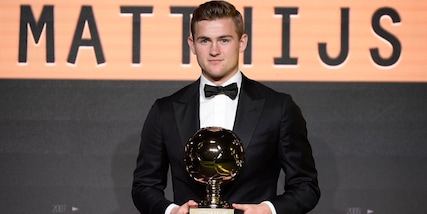 De Ligt, quando il Golden Boy di Tuttosport ti fa diventare il difensore più caro del mondo