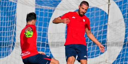 Cagliari, Pavoletti rinnova fino al 2024: è ufficiale