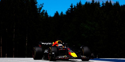 F1, Gp d'Austria: Leclerc secondo dietro Verstappen nelle libere 1