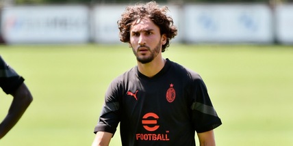 Milan, Adli si presenta: "Sono nel club migliore d'Italia, che sogno la Champions"