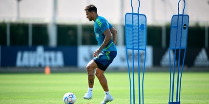 Juve, la Continassa si riempie: attesa per la presentazione di Di Maria