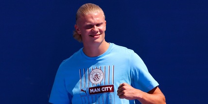 Haaland, la promessa ai tifosi del City: "Lavoro, sorrisi e vittorie"