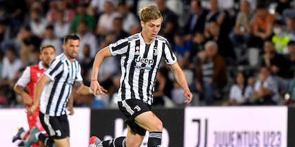 Nicolussi Caviglia approda in prestito al Sudtirol dalla Juve: ufficiale Nicolussi Caviglia approda in prestito al Sudtirol dalla Juve: ufficiale