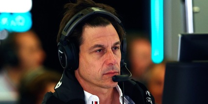 F1, Wolff: "Porteremo aggiornamenti per colmare gap dai primi"