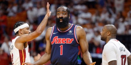 Nba, ufficiale: Harden rinnova altri due anni con i Philadelphia