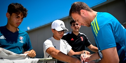 Arthur, per la Juve è un peso da 7 milioni. Il Gremio lo rivuole, l'Arsenal un miraggio come la Roma Arthur, per la Juve è un peso da 7 milioni. Il Gremio lo rivuole, l'Arsenal un miraggio come la Roma