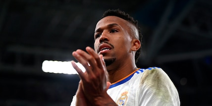 Real Madrid, Militao vicino al rinnovo: 500 milioni la clausola rescissoria