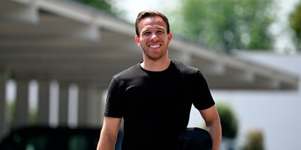 Express: "Juve-Arsenal, c'è l'accordo per Arthur"