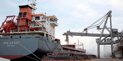 Ucraina, prima nave partita da Odessa carica di 26 tonnellate di mais