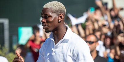 Juve, Pogba è tornato a Torino dopo il consulto: ora si decide