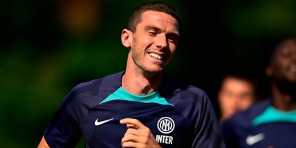 Inter, Gosens accelera per tornare al top: Inzaghi lo coccola