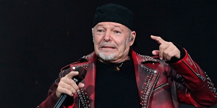 Vasco Rossi contro i fan invadenti: "Sono sempre disponibile ma..."
