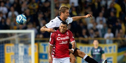 Serie B, Parma-Bari finisce 2-2: debutto spettacolo al Tardini