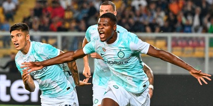 Inter, Dumfries gela il Lecce al 95': 2-1 per Inzaghi, in gol anche Lukaku