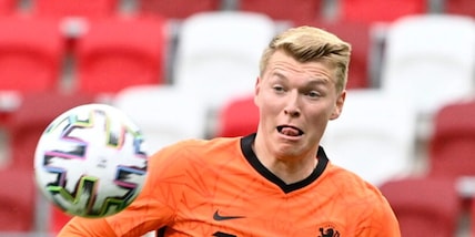 Toro, è arrivato Schuurs. Ora le visite mediche