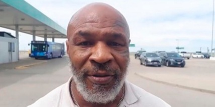 Mike Tyson finisce ko: sedia a rotelle per la sciatica