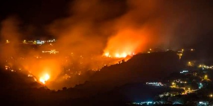 Incendi in Sicilia, dopo Pantelleria brucia anche Lipari