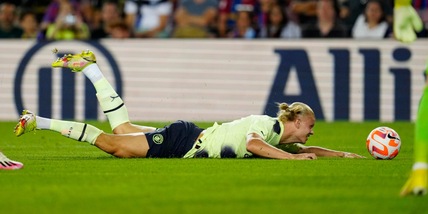 Haaland e il "tuffo" in Barcellona-Manchester City: web scatenato