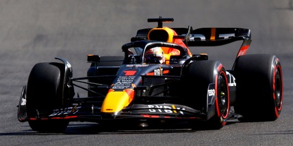F1: Verstappen vince in Belgio. Sainz terzo, solo sesto Leclerc