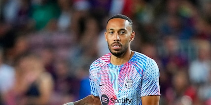 The Athletic: "Barcellona, mandibola rotta per Aubameyang dopo la rapina subita"