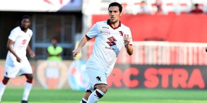 Torino, ufficiale: Simone Verdi passa al Verona