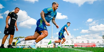 Juve, primo allenamento per Paredes: Fiorentina nel mirino