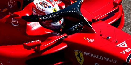 Ferrari, la scuderia si tinge di giallo per la gara di Monza