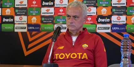 Roma, Mourinho: "Non risparmierò nessuno in ottica campionato. Ko di Udine? Un'eccezione"