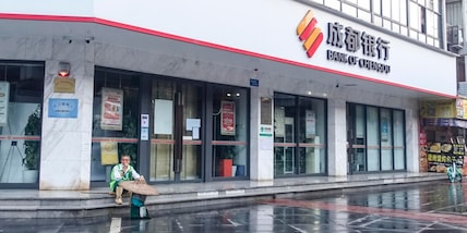 Covid in Cina, Chengdu in lockdown indefinito: a rischio le forniture a Apple