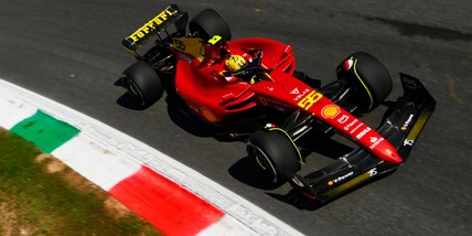 F1, Sainz davanti a Verstappen nelle libere 2 a Monza: Leclerc terzo