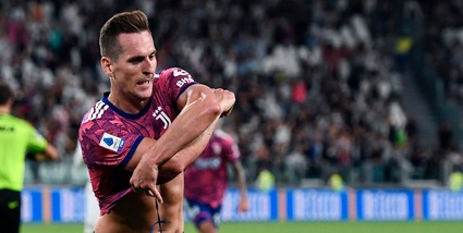 L'urlo di Milik: "Siamo la Juve, dobbiamo fare di più. Che battaglia con il Benfica!"