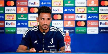 Juve-Benfica, Danilo: "Da centrale mi trovo meglio. In Champions tutte decisive"