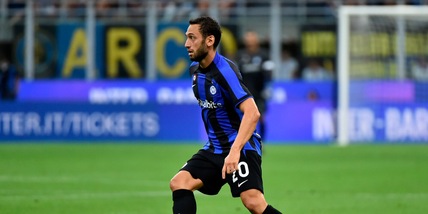 Inter, infortunio muscolare per Calhanoglu: salta l'Udinese