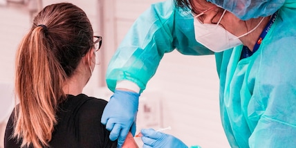 Covid, Gimbe sui vaccini: "6,8mln di italiani senza nemmeno una dose"