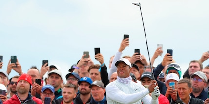 Tiger Woods fa da caddie al figlio, Charlie dà spettacolo in Florida