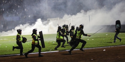 Dramma in Indonesia: oltre 170 i morti dopo scontri allo stadio