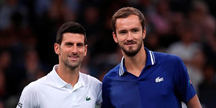 Djokovic e Medvedev avanzano ai quarti dell'Astana Open