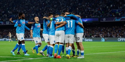 Il Napoli vola agli ottavi di Champions League: 4-2 all’Ajax al Maradona