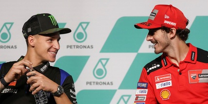 Quartararo a Bagnaia, sfida titolo tra rimonte e sorpassi: "Se l’ha fatto lui…"